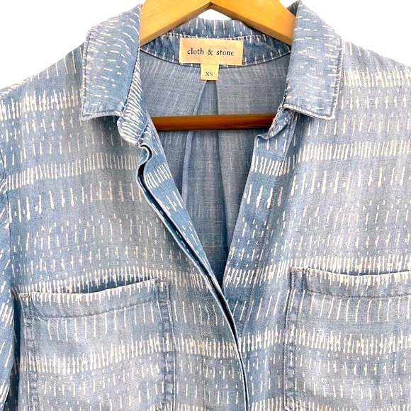 Cloth & Stone Anthropologie button down blouse. - Picture 5 of 5